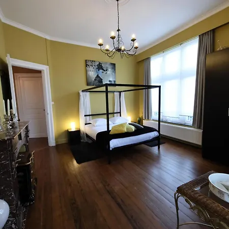 דירה Astrid's Place By Ardenne Places