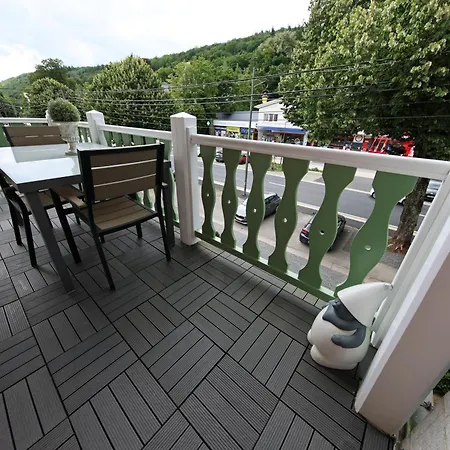 Astrid's Place By Ardenne Places * ספא